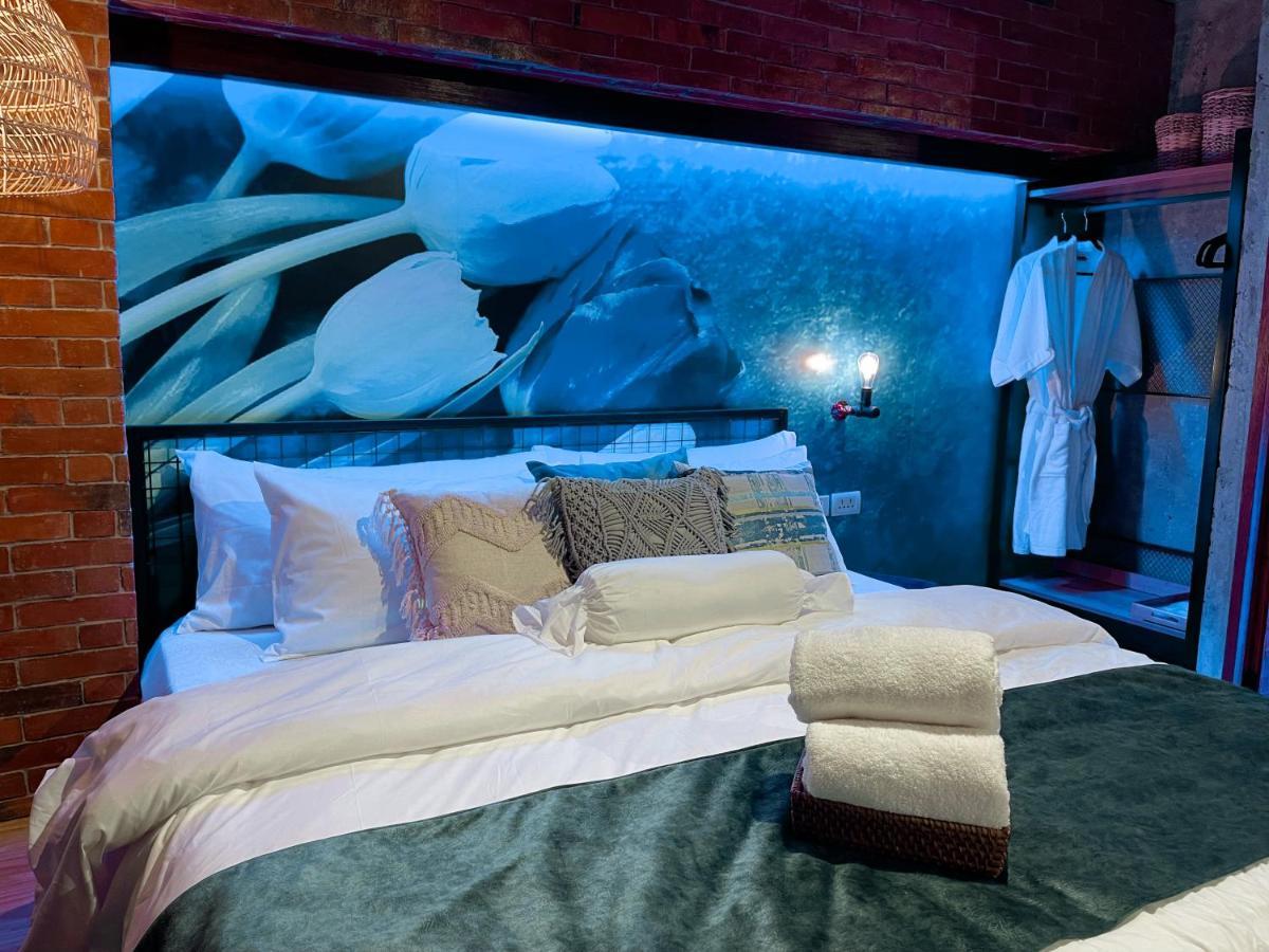 Clockworkorange Luxury Suites With Netflix Mactan Zewnętrze zdjęcie